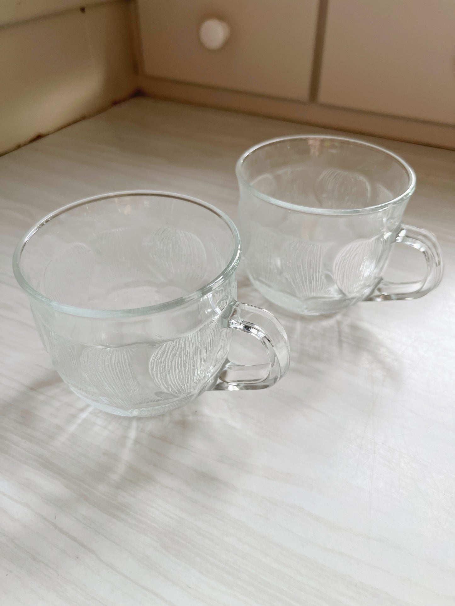 Set of 2 Arcoroc France Teacups