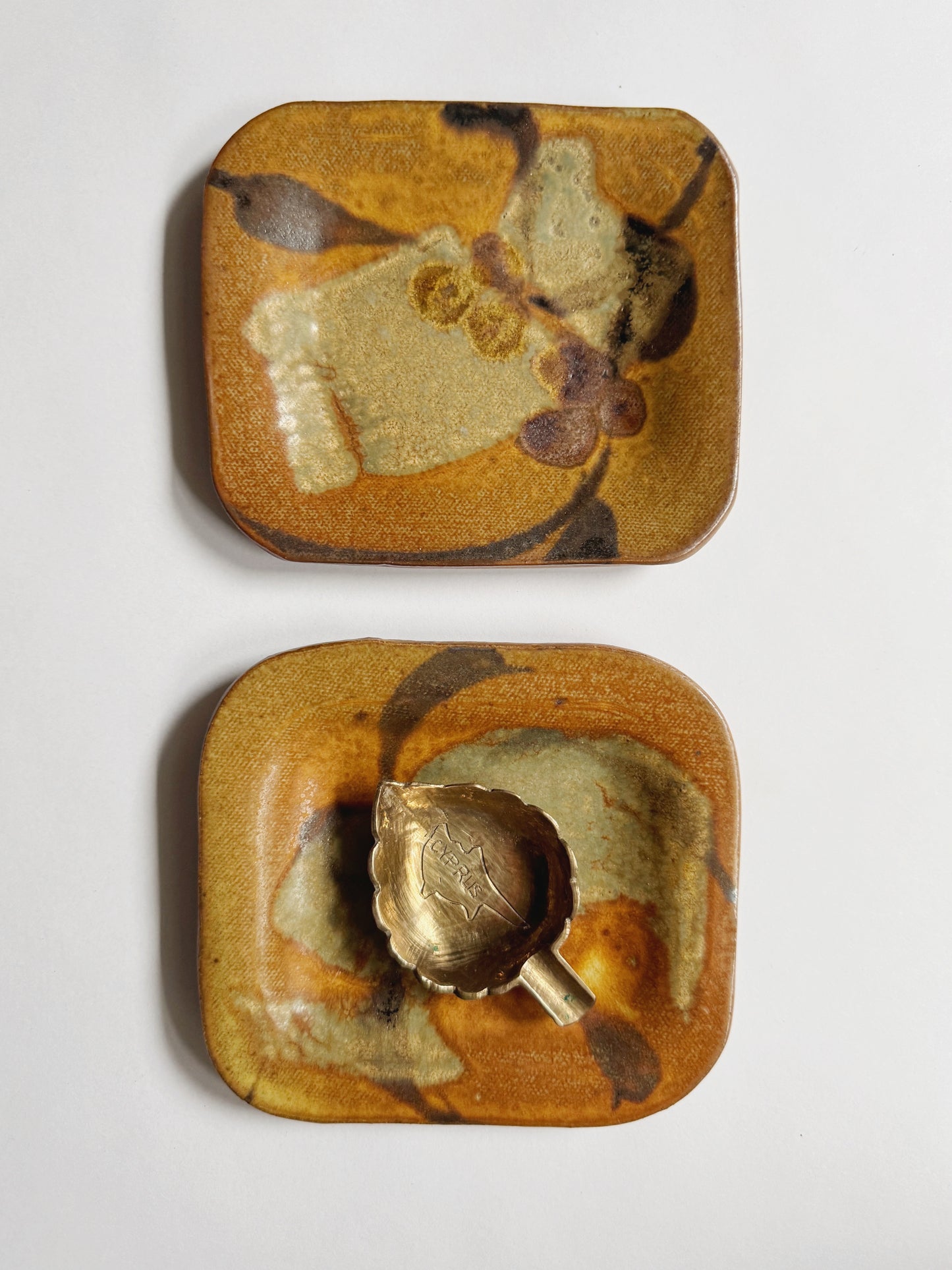 Custom Listing for Kerri (Dishes)