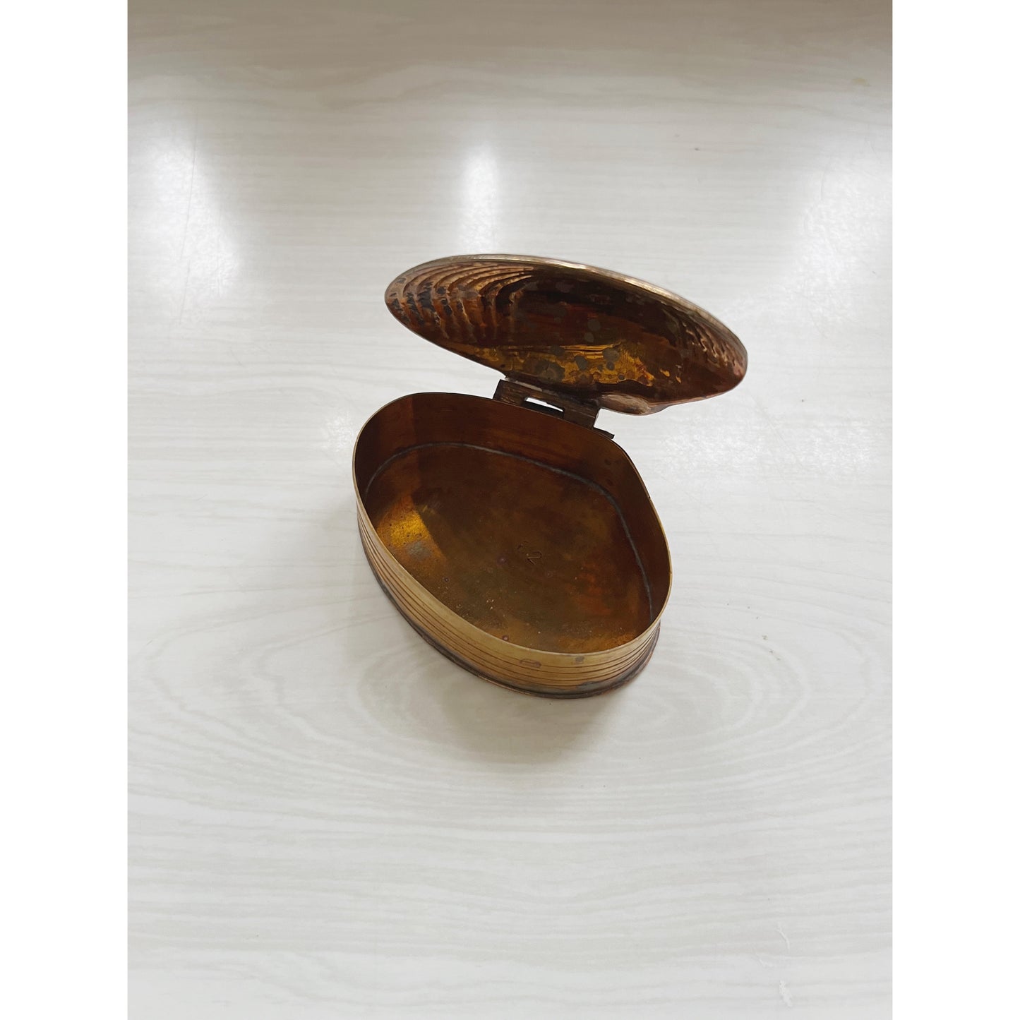 Mini Brass Clamshell Box