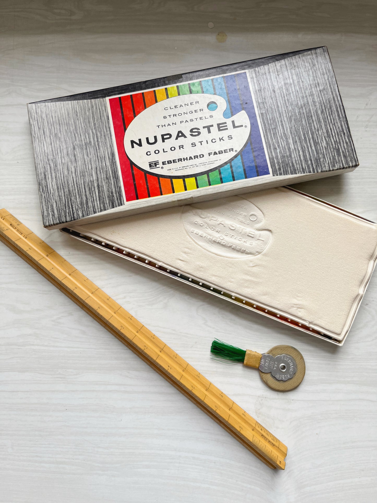 Midcentury Art Supply Bundle