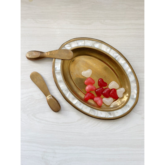 Brass & Mother-of-Pearl Dish with Spreading Knives