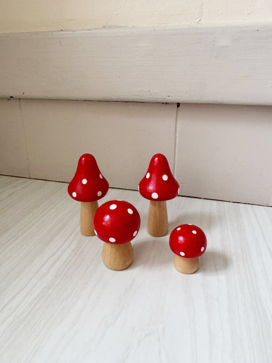 Set of 4 Toadstools