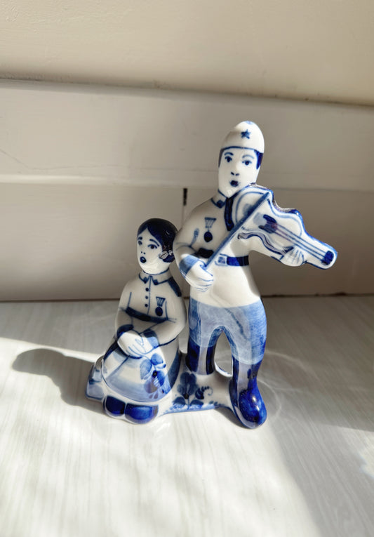 Gzhel Musician & Woman Figurine