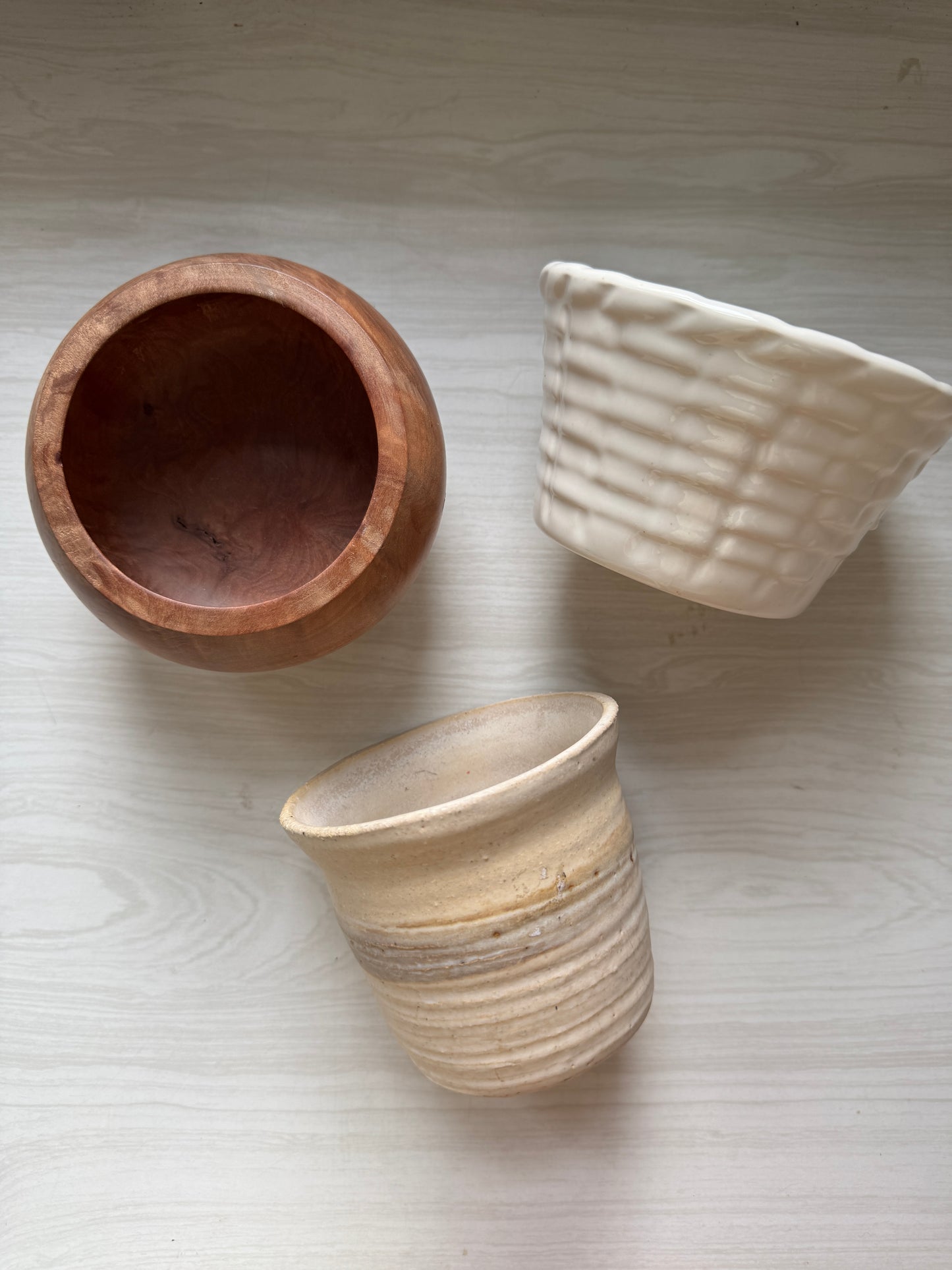 White Basket-Texture Planter